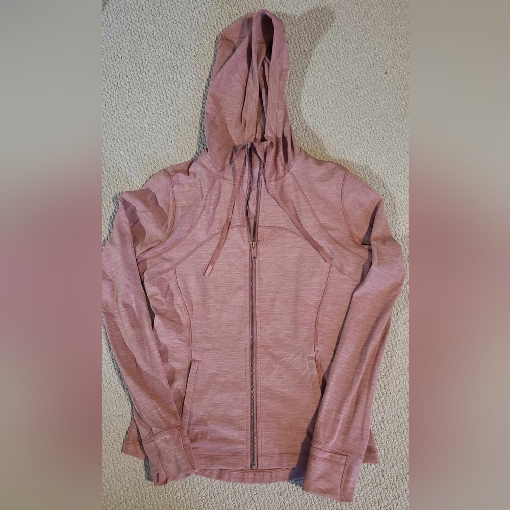 Lululemon size 10